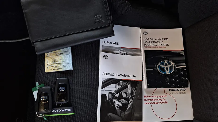 TOYOTA Corolla Corolla 2.0 Hybrid Comfort