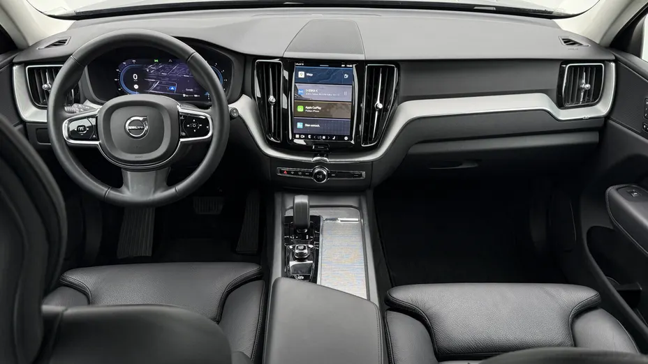 VOLVO XC60 XC60 B4 B Plus Dark aut