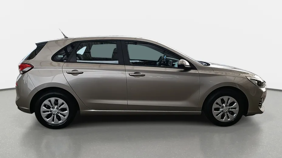 HYUNDAI i30 i30 1.4 Classic +