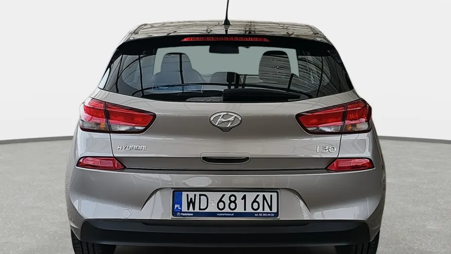 HYUNDAI i30 i30 1.4 Classic +
