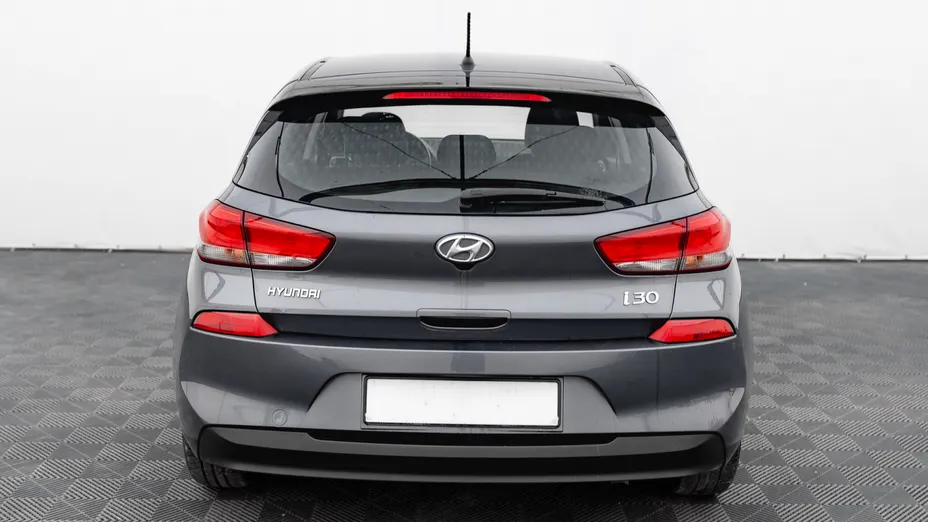 HYUNDAI i30 i30 1.4 Classic +