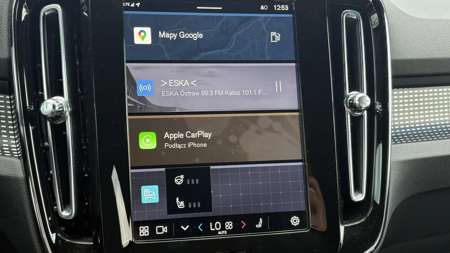VOLVO XC40 XC40 B3 Plus Dark aut