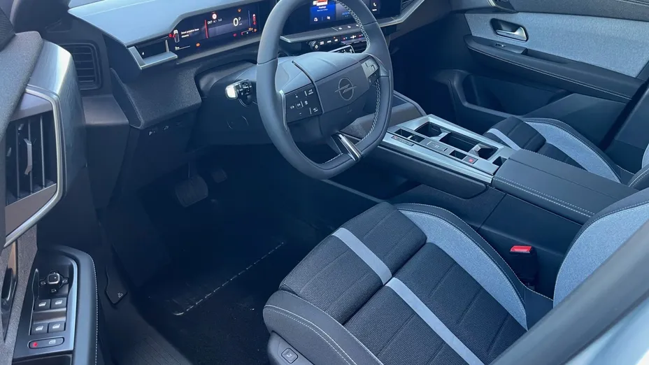 OPEL Grandland X Grandland 1.2 mHEV Edition eDTC6 Nowy