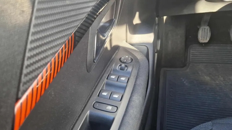 PEUGEOT 208 208 1.2 PureTech Active S&S