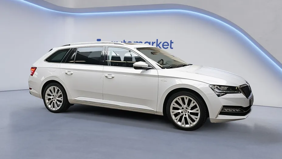 SKODA Superb Superb 2.0 TDI SCR L&K DSG