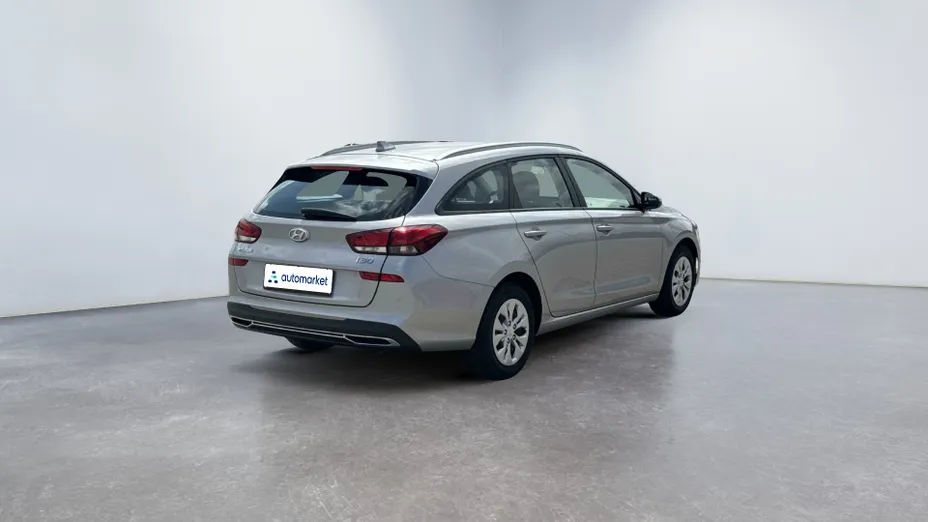 HYUNDAI i30 i30 1.0 T-GDI Modern