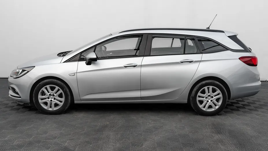 OPEL Astra Astra V 1.6 CDTI Enjoy