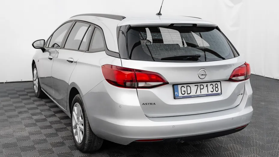 OPEL Astra Astra V 1.6 CDTI Enjoy