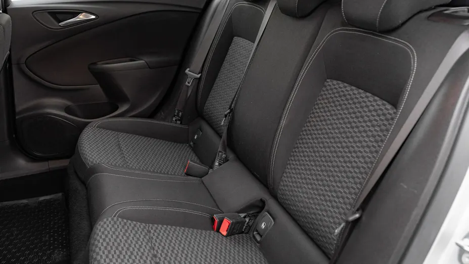 OPEL Astra Astra V 1.6 CDTI Enjoy