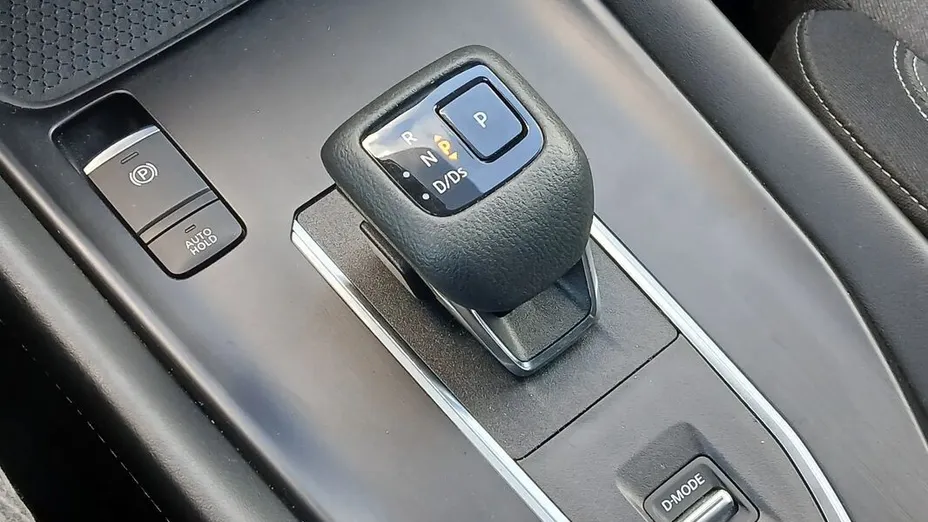 NISSAN Qashqai Qashqai 1.3 DIG-T mHEV N-Connecta Xtronic