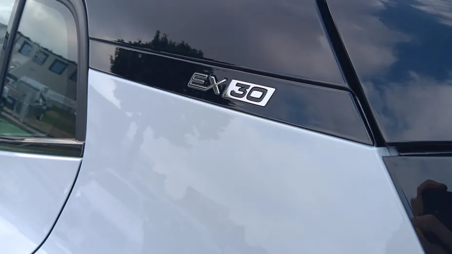 VOLVO EX30 EX30 69kWh Single Motor Long Range Ultra Nowy