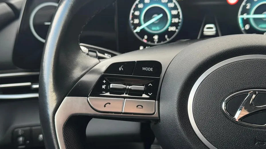 HYUNDAI Elantra Elantra 1.6 Smart