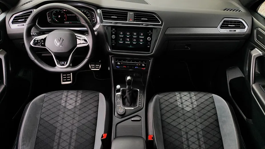 VOLKSWAGEN Tiguan Tiguan Allspace 2.0 TDI 4Mot. R-Line DSG 7os.