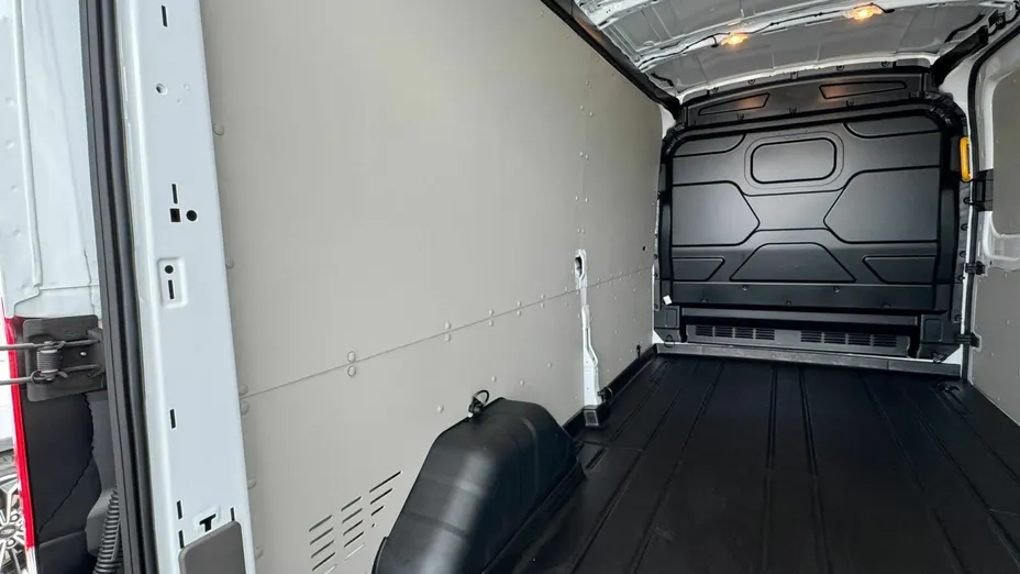 FORD Transit Transit 350 L3H2 Trend Aut. Nowy