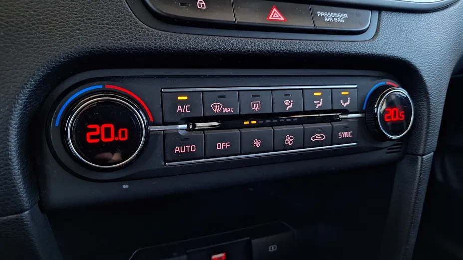 KIA Cee'd Ceed 1.4 T-GDI M DCT