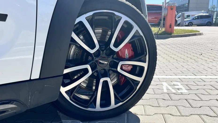 MINI [BMW] Countryman John Cooper Works ALL4 sport-aut