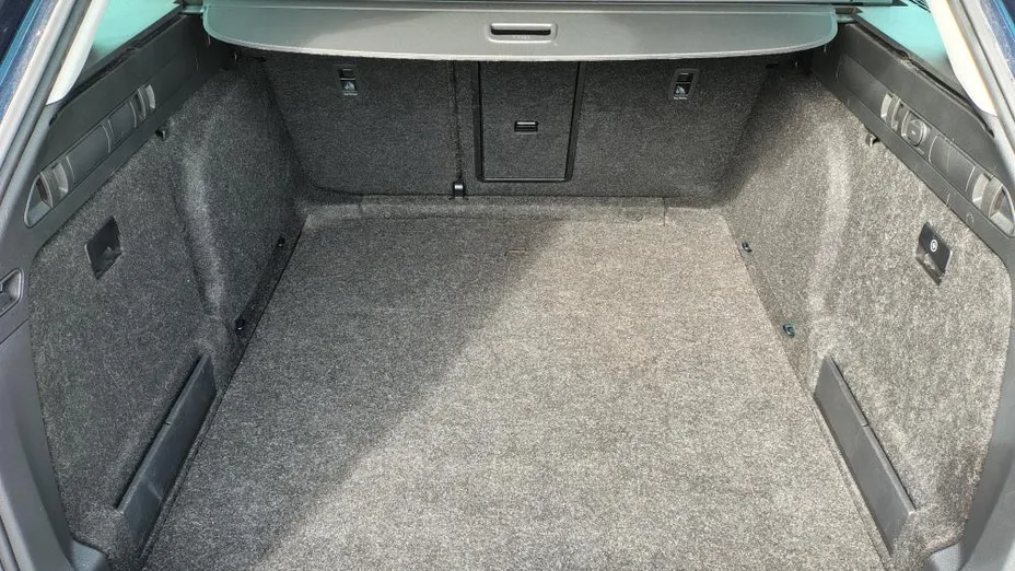 SKODA Superb Superb 2.0 TDI SCR Ambition DSG