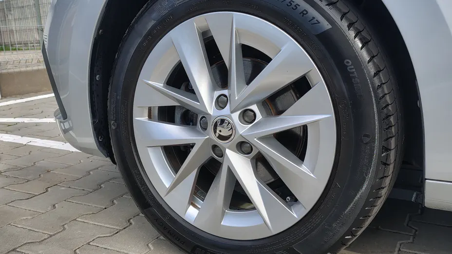 SKODA Octavia Octavia 1.5 TSI e-Tec Ambition DSG