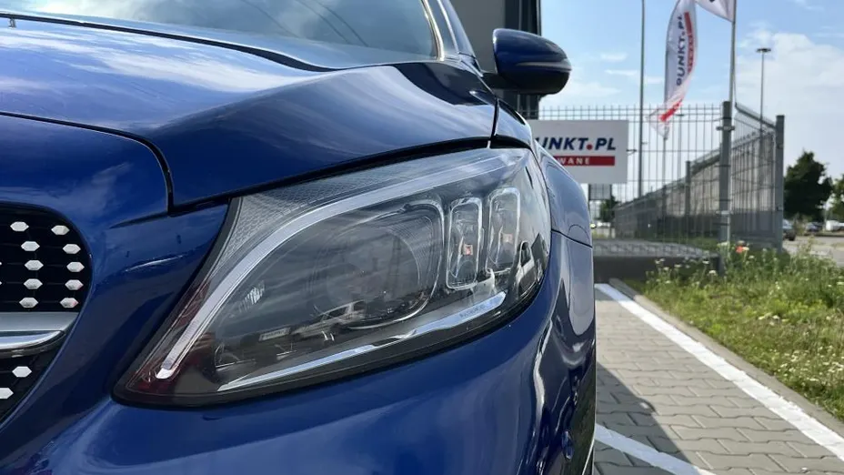 MERCEDES-BENZ C Klasa C 220 d 4MATIC 9G-TRONIC