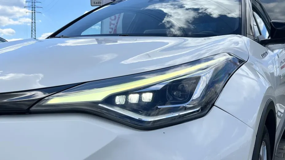 TOYOTA C-HR C-HR 2.0 Hybrid Executive