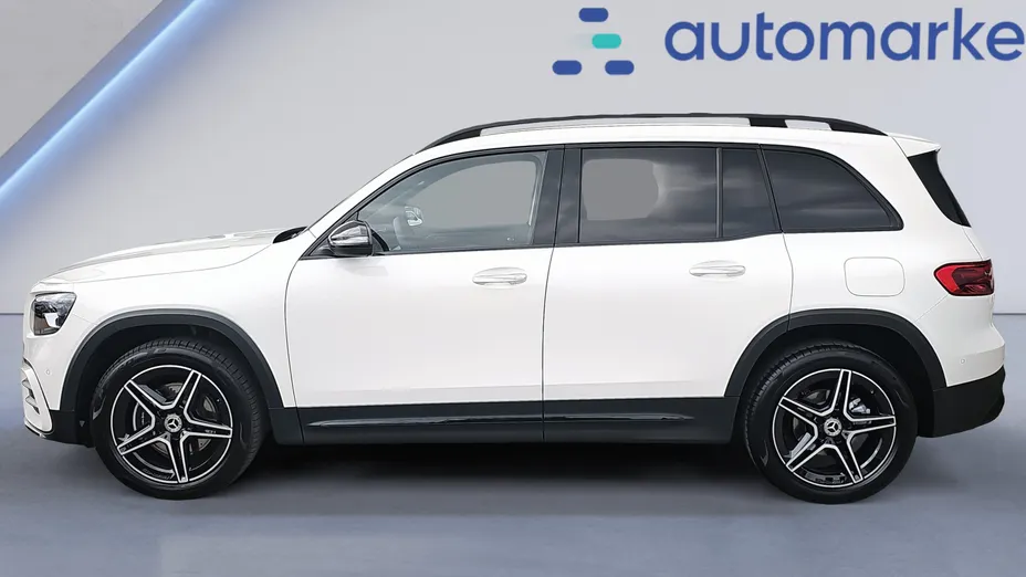 MERCEDES-BENZ GLB GLB 200 mHEV AMG Line 7G-DCT Nowy