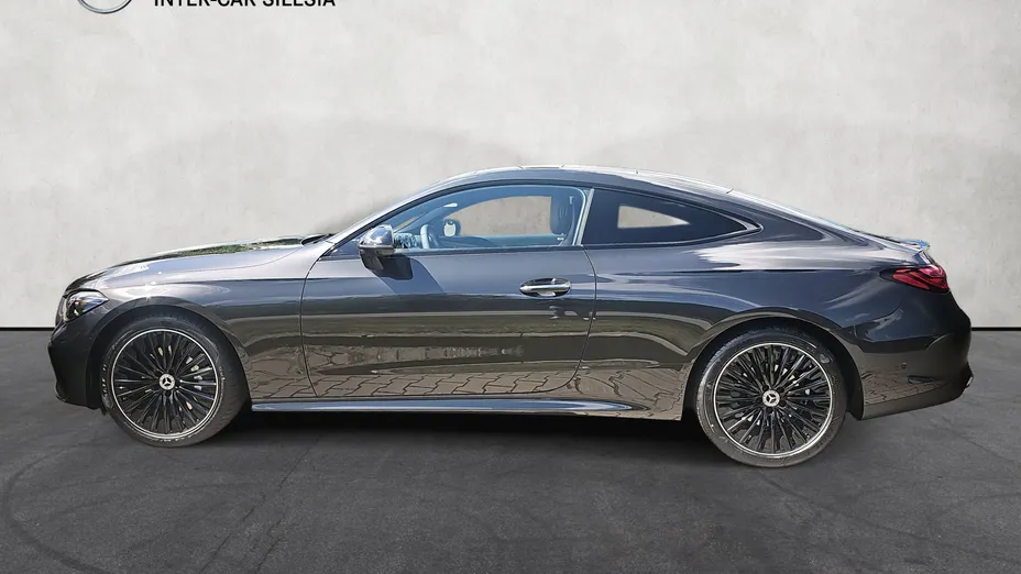 MERCEDES-BENZ CLE CLE 300 mHEV 4-Matic AMG Line Nowy