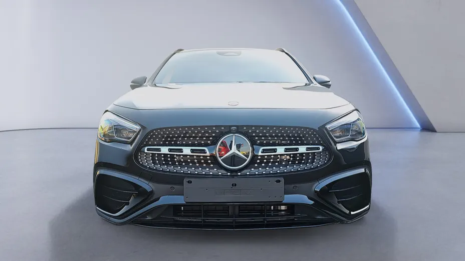 MERCEDES-BENZ GLA GLA 200 AMG Line Nowy