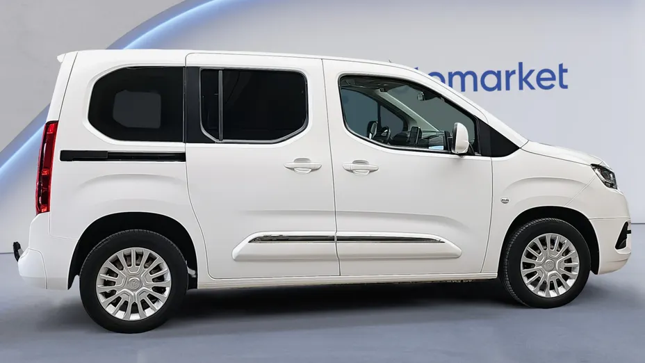 TOYOTA Proace City Verso Proace City Verso 1.5 D-4D Business