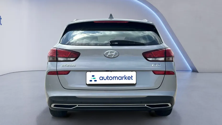 HYUNDAI i30 i30 1.0 T-GDI Modern DCT