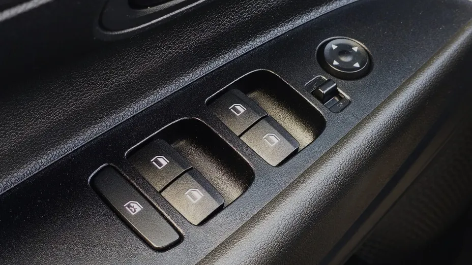 HYUNDAI i20 i20 1.2 Pure