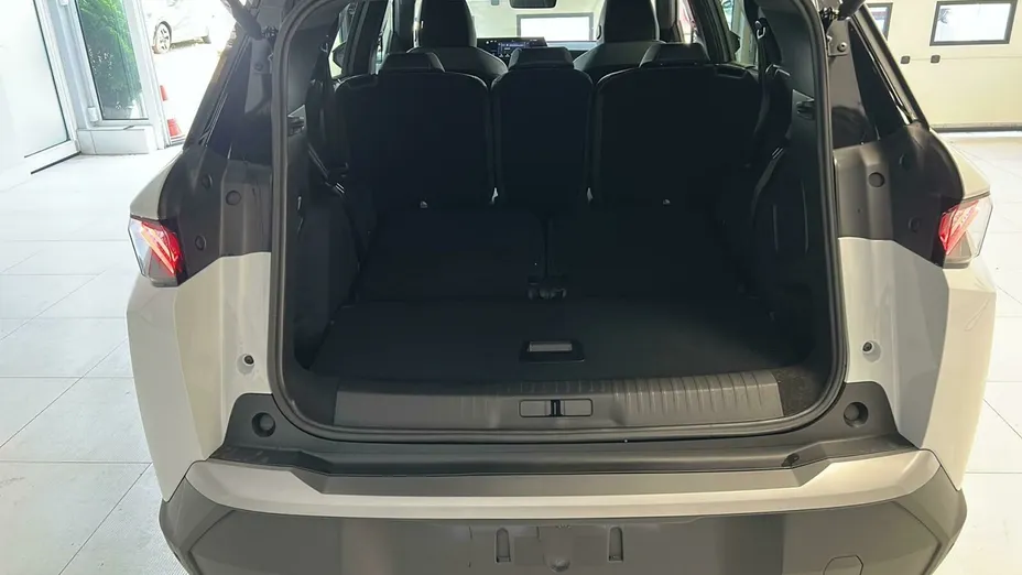 PEUGEOT 5008 5008 1.2 PureTech mHEV GT S&S e-DCS6