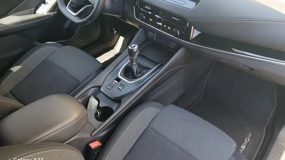 NISSAN Qashqai Qashqai 1.3 DIG-T mHEV N-Connecta Xtronic