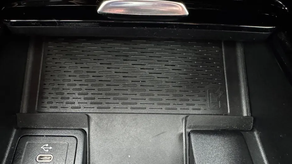 MERCEDES-BENZ A Klasa A 220 4-Matic AMG Line 8G-DCT