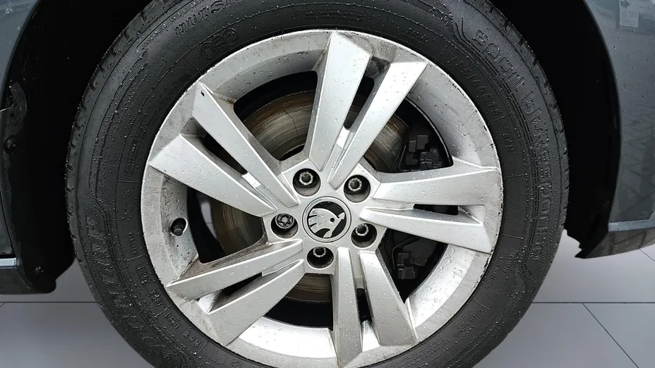 SKODA Fabia Fabia 1.0 TSI Ambition