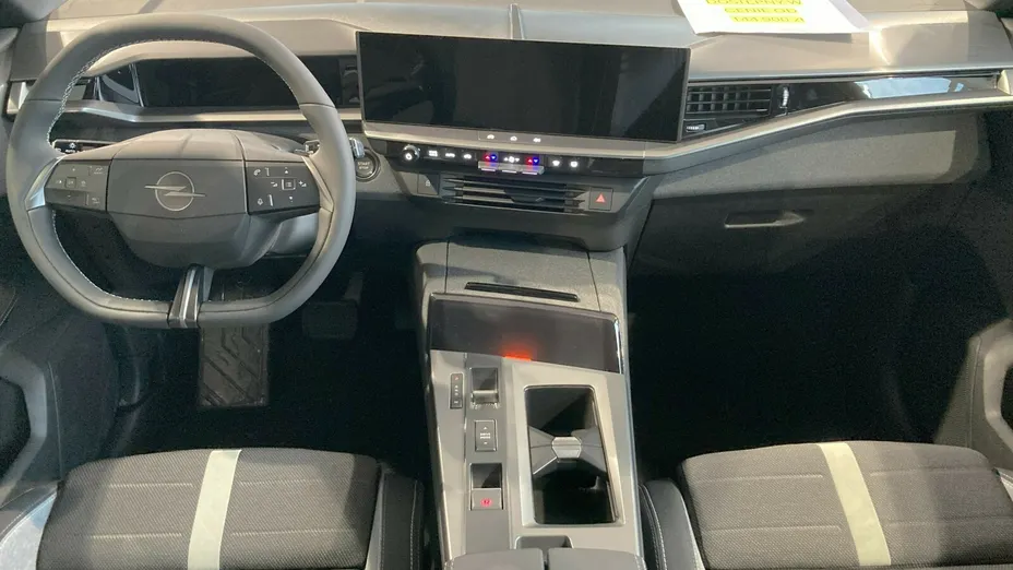 OPEL Grandland X Grandland 1.2 mHEV Edition eDTC6 Nowy