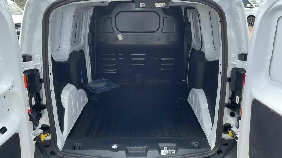 FORD Transit Courier Transit Courier EV Trend Nowy