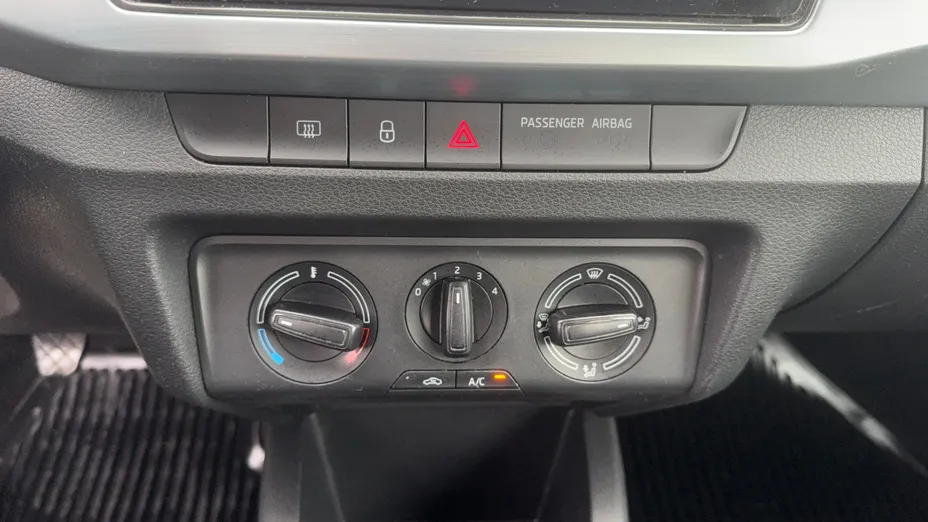 SKODA Fabia Fabia 1.0 TSI Ambition