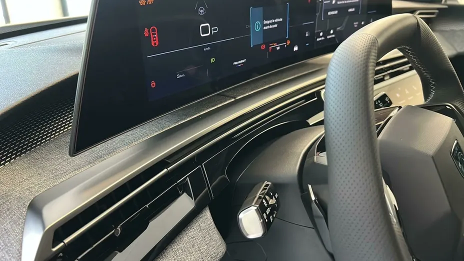 PEUGEOT 5008 5008 1.2 PureTech mHEV GT S&S e-DCS6