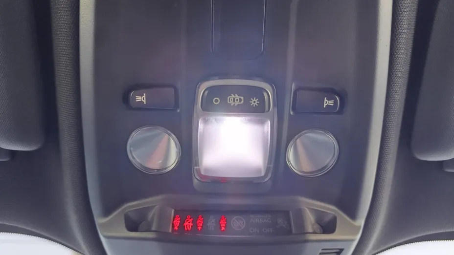 PEUGEOT 2008 2008 PureTech 100 Allure S&S BVM6