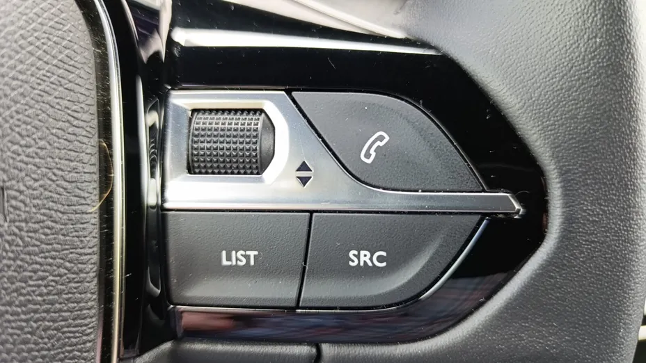PEUGEOT 2008 2008 PureTech 100 Allure S&S BVM6