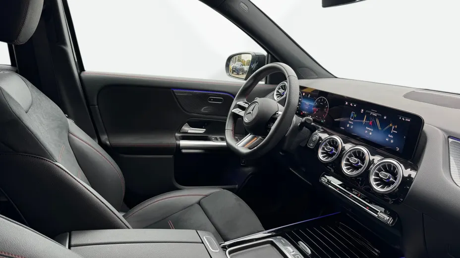 MERCEDES-BENZ GLA GLA 200 mHEV AMG Line 7G-DCT