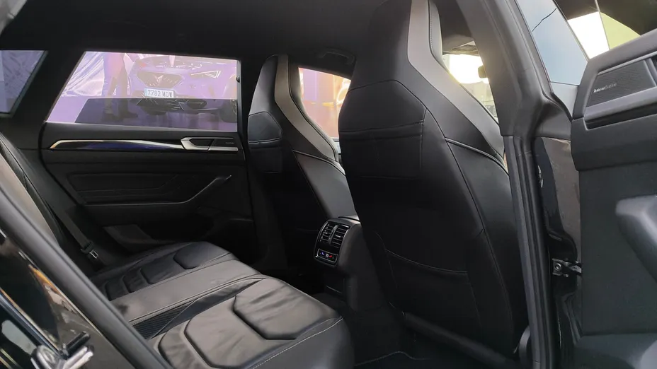 VOLKSWAGEN Arteon Arteon 2.0 TDI R-Line DSG