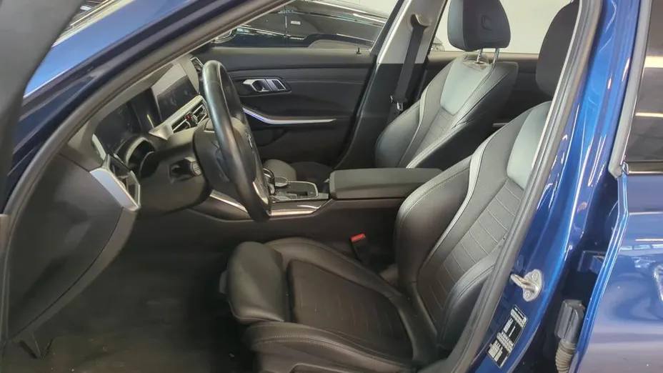 BMW Seria 3 320i Sport Line aut