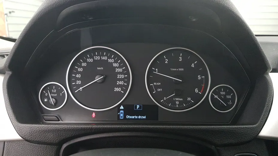 BMW Seria 3 318d Advantage aut