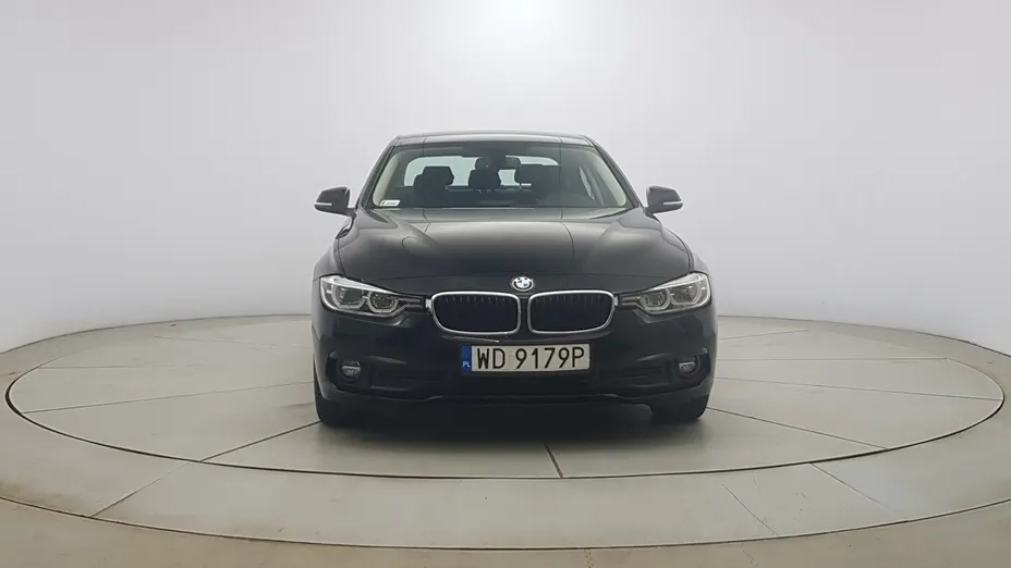 BMW Seria 3 318d Advantage aut