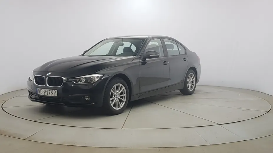 BMW Seria 3 318d Advantage aut