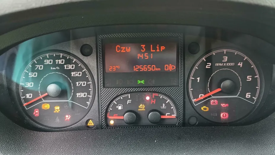 PEUGEOT Boxer Boxer 333 BlueHDi L3H2 Premium