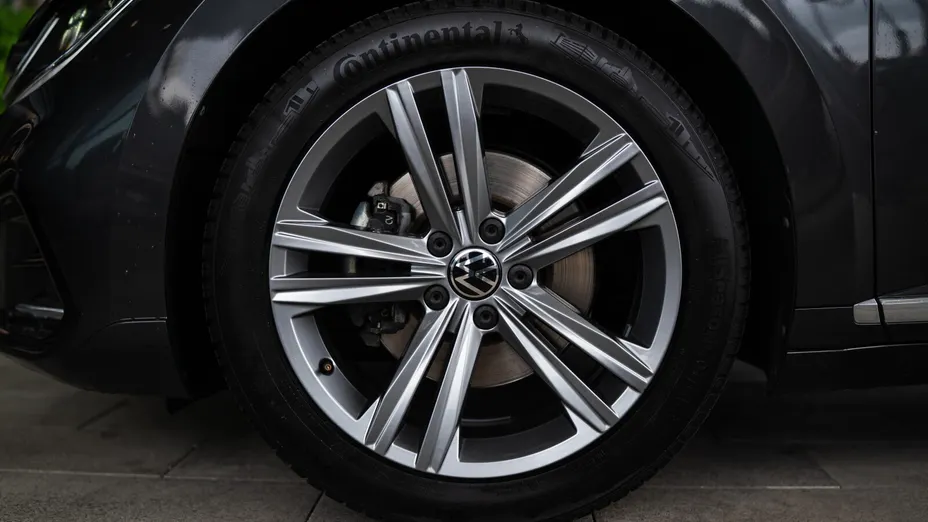 VOLKSWAGEN Arteon Arteon 2.0 TDI R-Line DSG