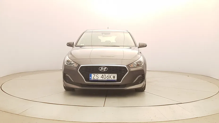 HYUNDAI i30 i30 1.4 Classic +