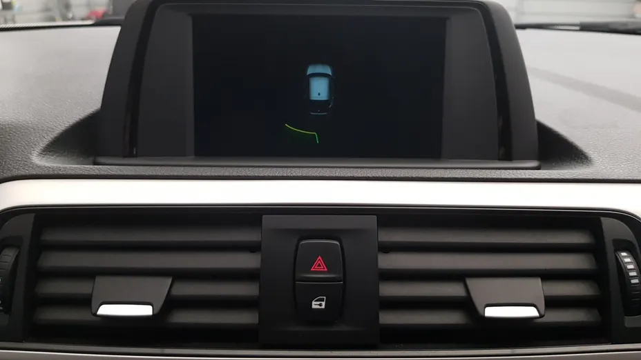 BMW Seria 1 116d Advantage aut